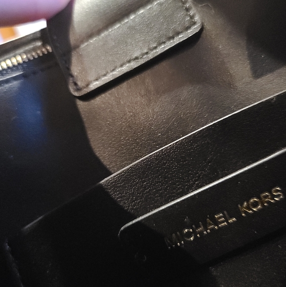 Michel Kors bag - Picture 8 of 8